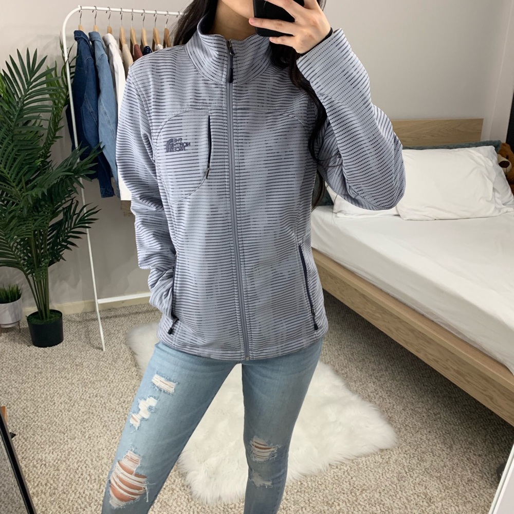 North Face Jacket - Picture 6 of 8